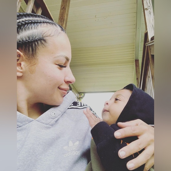 LIVES!! -NEW- LIVE LISTING!! LIKE THIS LISTING TO BE NOTIFIED!! 🌻 - Picture 3 of 9